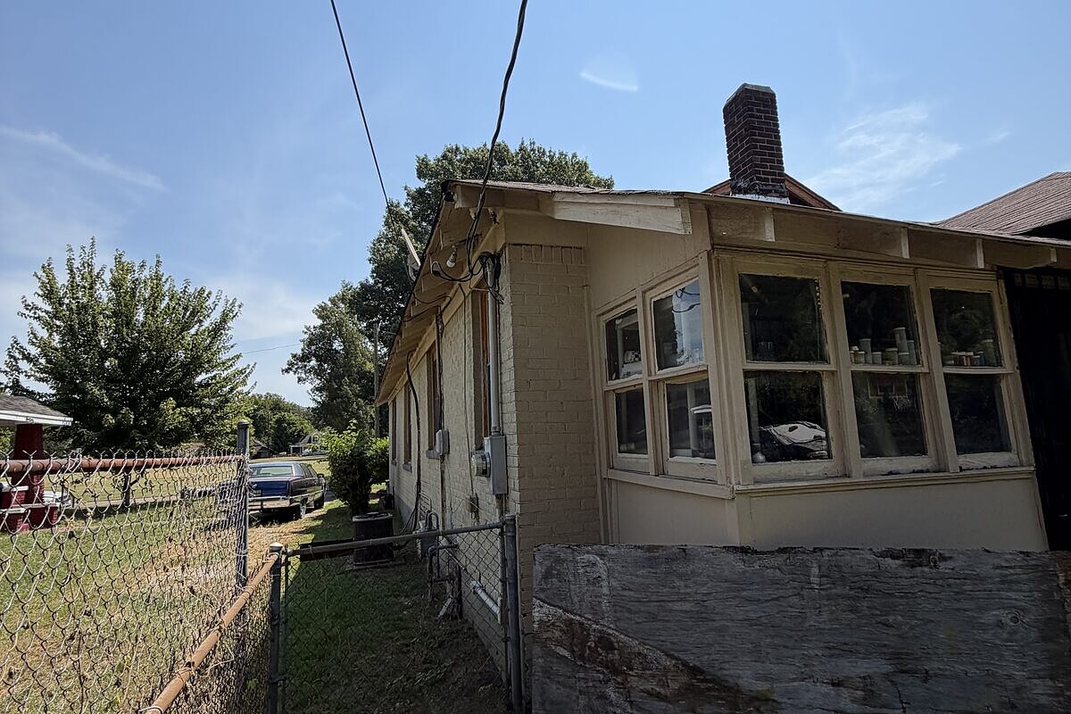 Memphis fix and flip loan — subject property photo 6