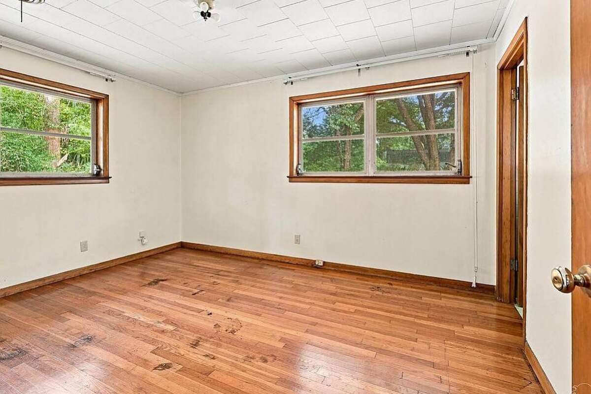 Pensacola fix and flip loan — subject property photo 8